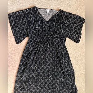 Liz Lange Black and White Patterned Maternity Dress